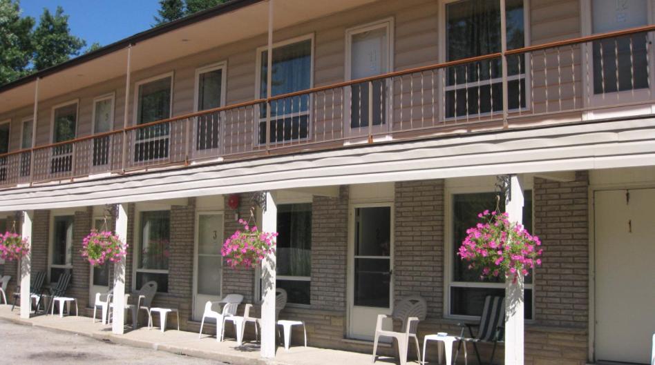 Meaford Inn Exterior photo